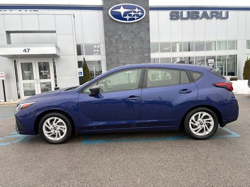 Used 2024 Subaru Impreza 2.0i image 2