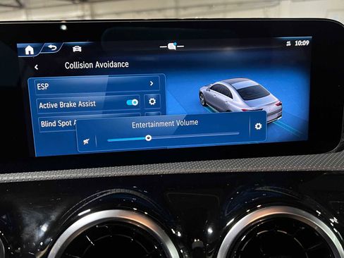 Used 2026 Mercedes-Benz CLA 250 4MATIC image 34