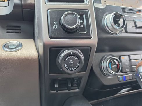 Used 2019 Ford F150 Limited AWD/4WD image 22