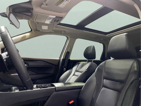 Used 2023 Nissan Rogue SV w/ SV Premium B Package image 22