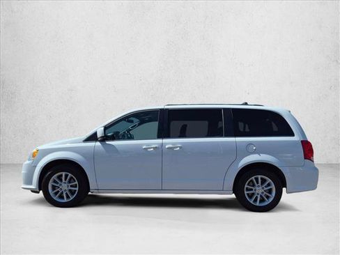Used 2019 Dodge Grand Caravan SXT FWD image 10