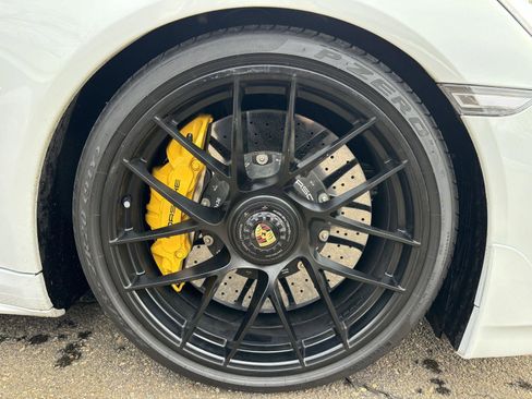 Used 2017 Porsche 911 Turbo S image 32