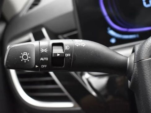 Used 2025 Kia Seltos S FWD image 25