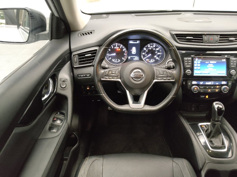 Used 2017 Nissan Rogue SL w/ SL Premium Package AWD/4WD image 22