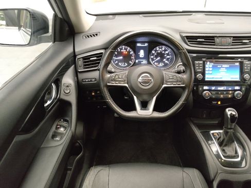 Used 2017 Nissan Rogue SL w/ SL Premium Package AWD/4WD image 22