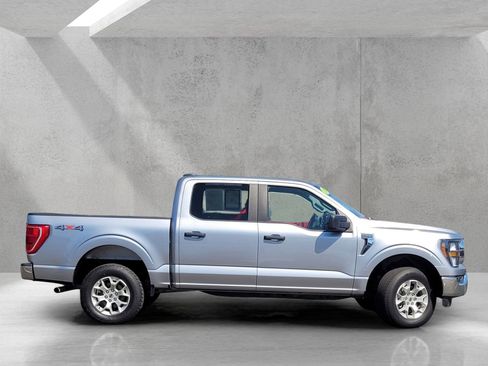Used 2023 Ford F150 XLT image 3