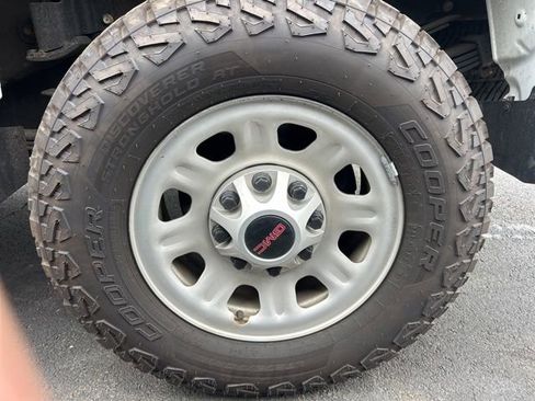 Used 2022 GMC Sierra 3500 Pro w/ Convenience Package RWD image 11