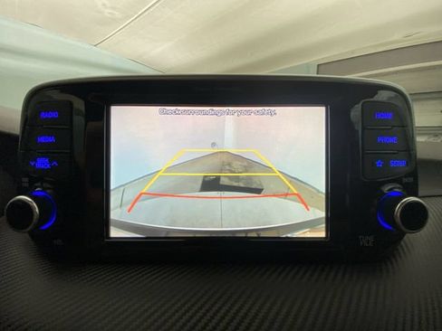 Used 2021 Hyundai Tucson Value FWD image 17
