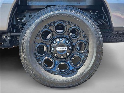 Used 2024 Ford F250 Lariat w/ Lariat Ultimate Package AWD/4WD image 26