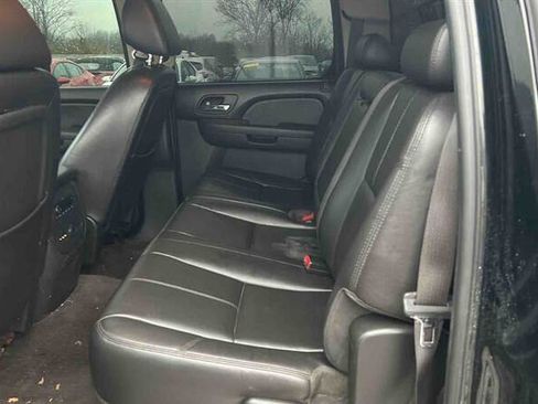 Used 2009 GMC Sierra 2500 SLT w/ Entertainment Package image 13