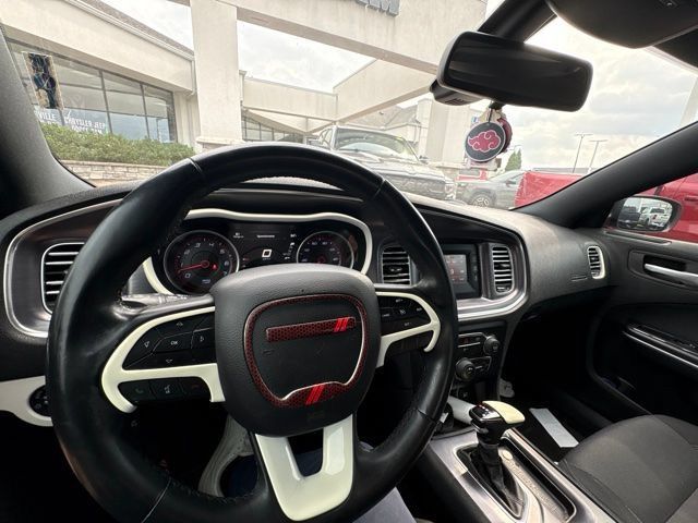 Used 2017 Dodge Charger SE RWD image 26