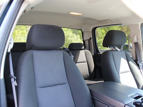 Used 2011 Chevrolet Silverado 2500 LT w/ Interior Plus Package AWD/4WD image 35