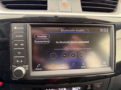 Used 2019 Nissan Sentra SV FWD image 28