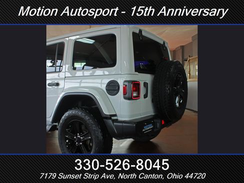 Used 2022 Jeep Wrangler Unlimited Sahara image 8