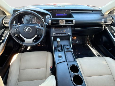 Used 2015 Lexus IS 250 image 15