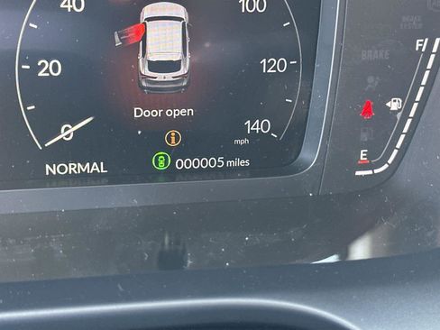 New 2025 Acura ADX AWD image 18