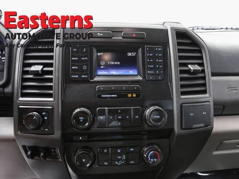 Used 2018 Ford F250 XL w/ Power Equipment Group RWD image 19