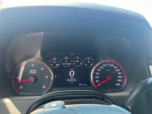 Used 2016 GMC Yukon XL Denali w/ Open Road Package RWD image 14