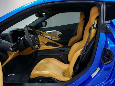 Used 2025 Chevrolet Corvette Z06 w/ Z07 Performance Package RWD image 8