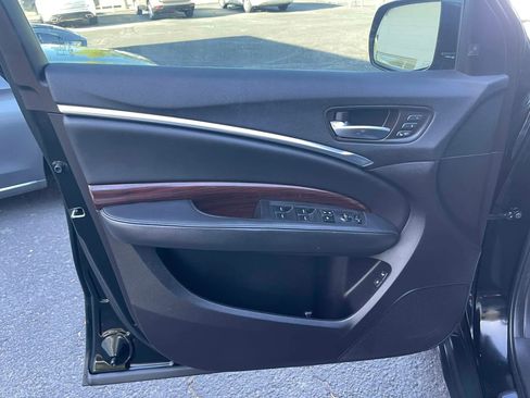 Used 2016 Acura MDX SH-AWD image 17