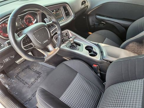 Used 2022 Dodge Challenger SRT Hellcat image 7