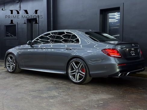 Used 2018 Mercedes-Benz E 63 AMG S image 7