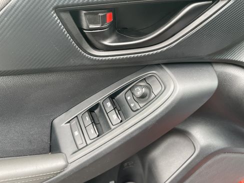 Used 2024 Subaru Crosstrek 2.0i Premium w/ Popular Package #3 image 23