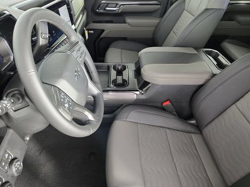 New 2026 Chevrolet Silverado 2500 ZR2 AWD/4WD image 15