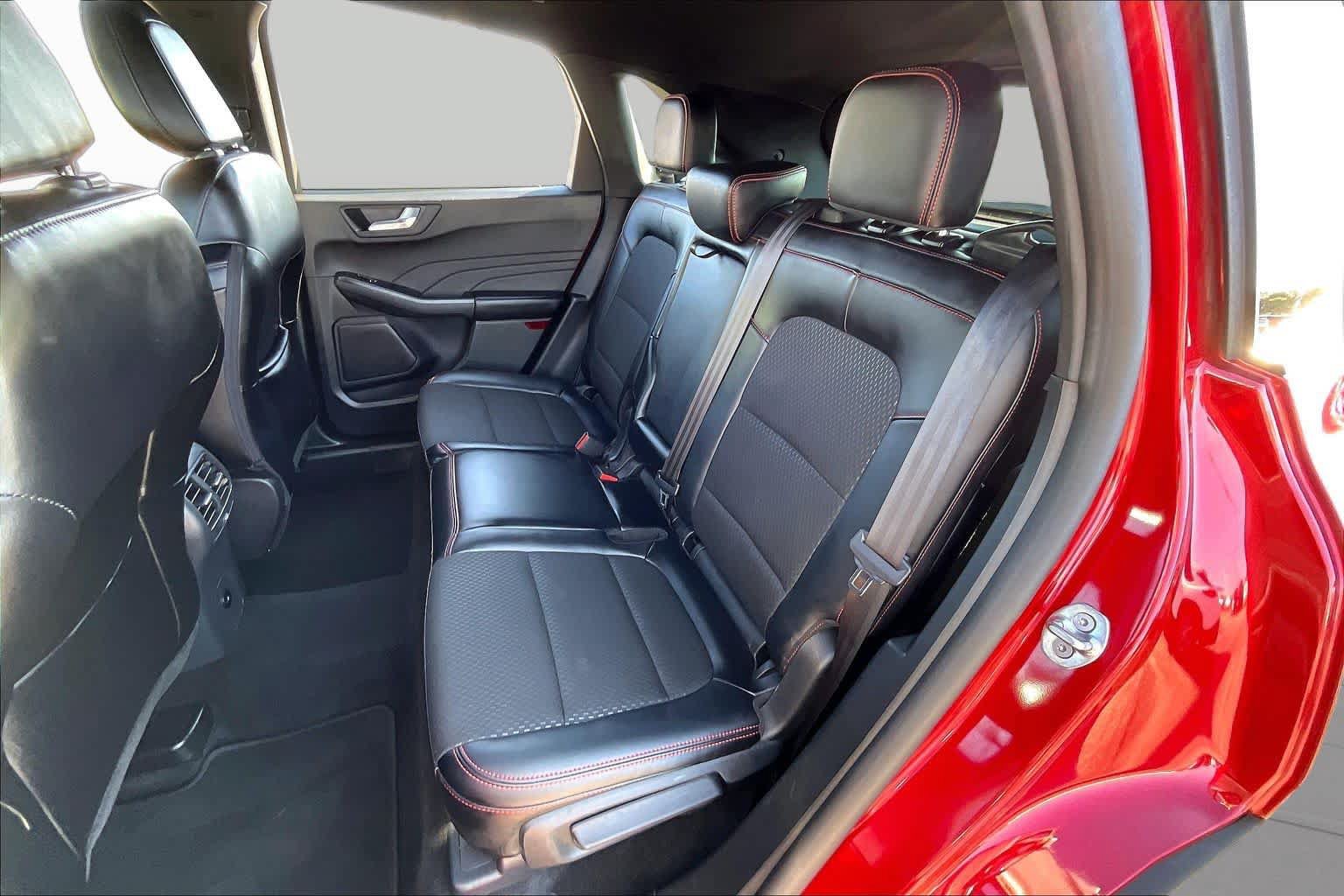Used 2025 Ford Escape ST-Line FWD image 20