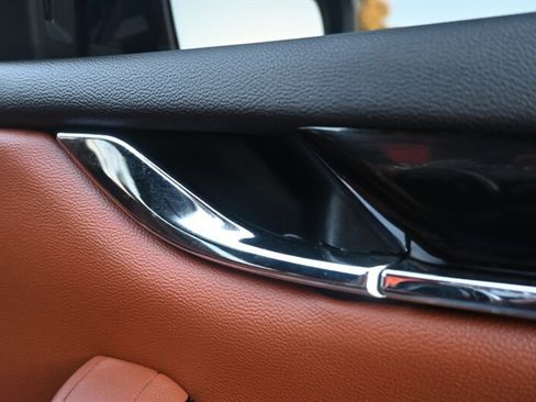 Used 2015 Maserati Quattroporte S Q4 image 61