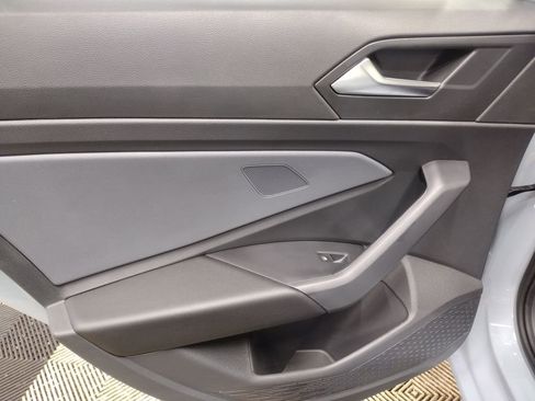 New 2026 Volkswagen Jetta SE image 21