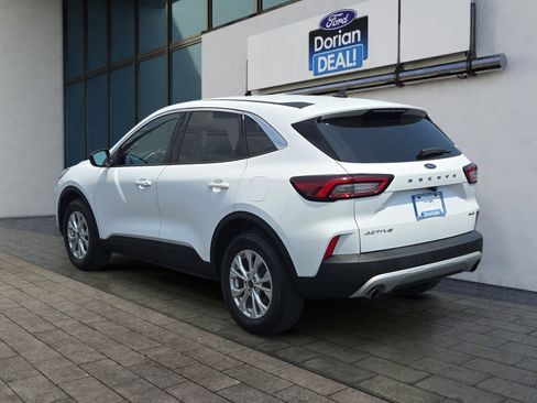 Used 2023 Ford Escape Active AWD/4WD image 5