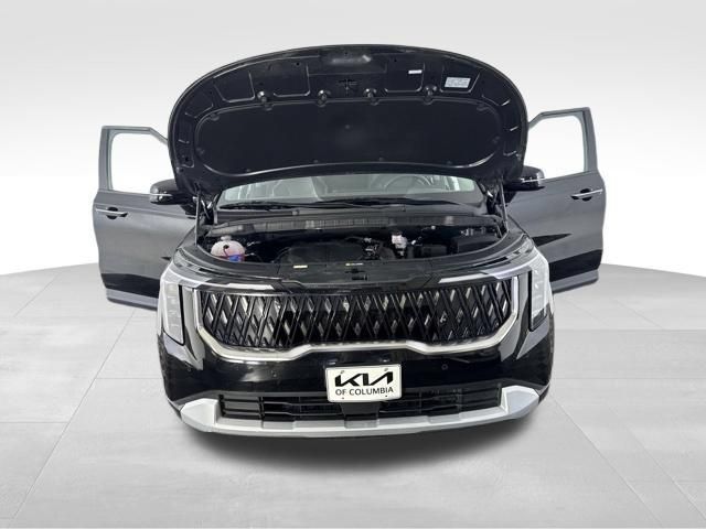 Certified 2025 Kia Carnival FWD image 13