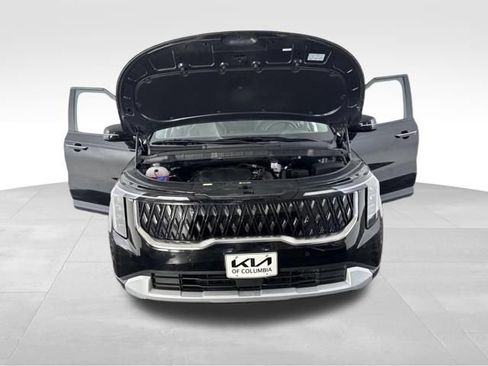 Certified 2025 Kia Carnival FWD image 13