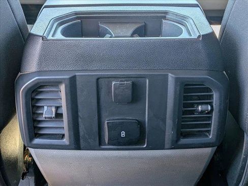 Used 2018 Ford F150 XL w/ Equipment Group 101A Mid image 17