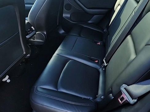 Used 2020 Tesla Model Y Long Range image 12