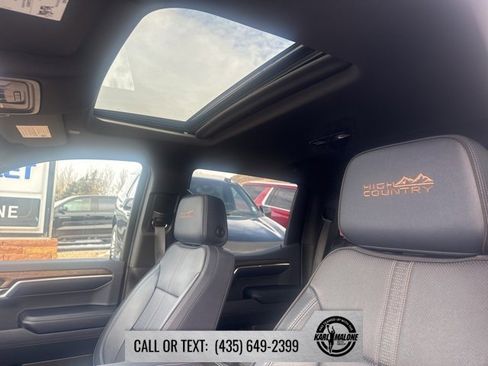 Used 2023 Chevrolet Silverado 1500 High Country w/ Technology Package image 13