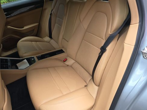 Used 2019 Porsche Panamera 4 AWD/4WD image 24