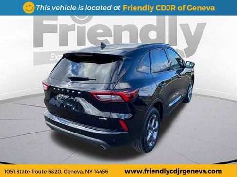 Used 2024 Ford Escape ST-Line Select w/ Tech Pack #2 image 5