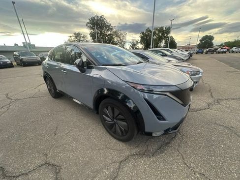 Used 2024 Nissan Ariya AWD image 1
