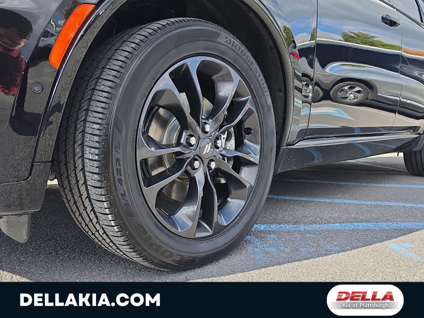 Used 2022 Dodge Durango R/T w/ Blacktop Package AWD/4WD image 17