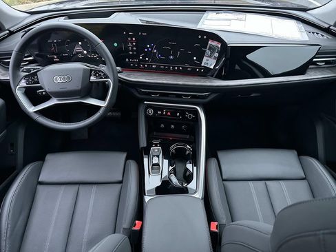 New 2025 Audi Q5 Premium Plus image 27