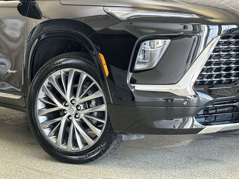 Certified 2026 Buick Enclave Avenir w/ Super Cruise Package AWD/4WD image 3