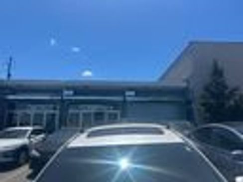 Used 2023 Lexus RX 350 Premium w/ Accessory Package AWD/4WD image 3