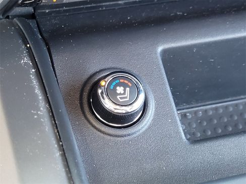 Used 2021 Nissan Titan Platinum Reserve w/ Moonroof Package image 21