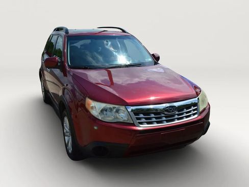 Used 2011 Subaru Forester 2.5X Premium w/ Utility Pkg AWD/4WD image 12
