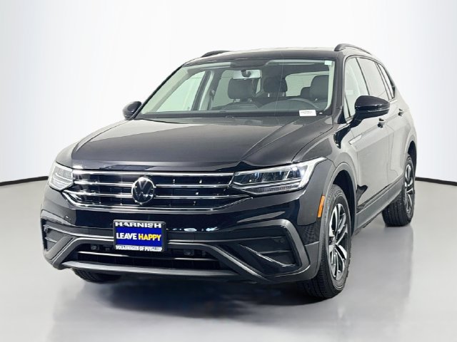 Used 2022 Volkswagen Tiguan S FWD image 3