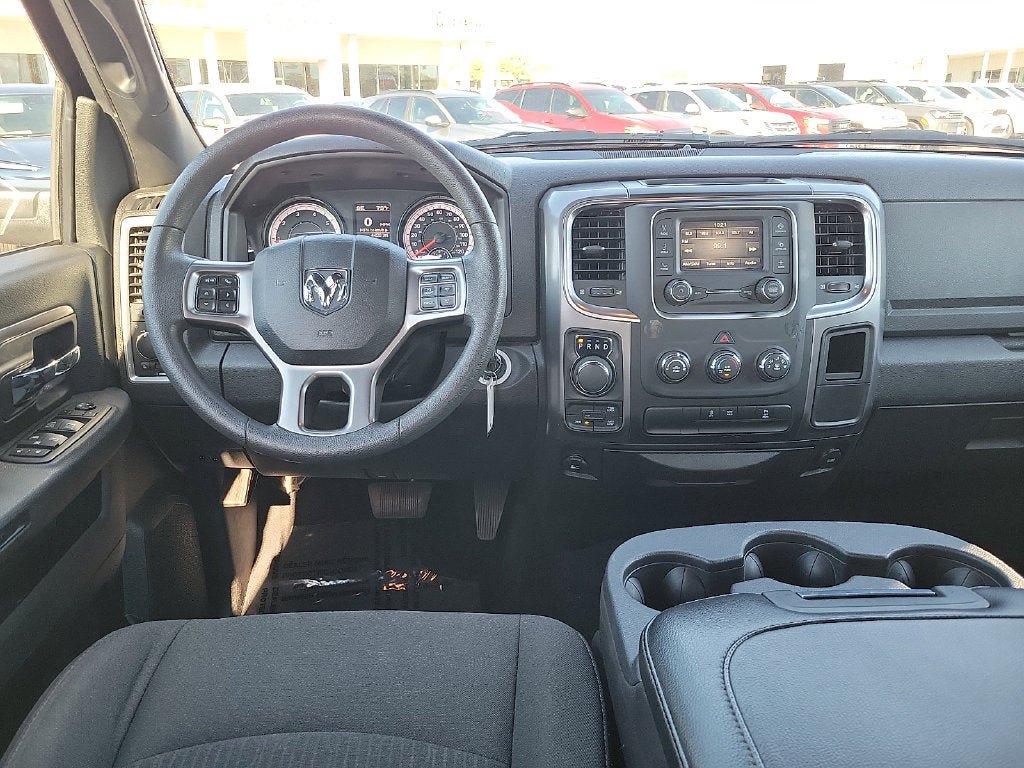 Used 2024 RAM 1500 Warlock AWD/4WD image 10