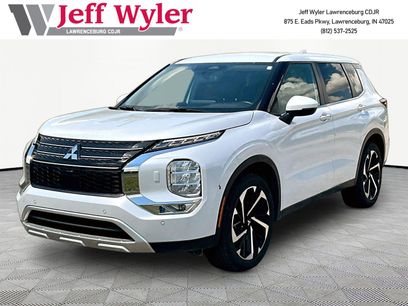 Used 2024 Mitsubishi Outlander SE