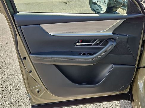 New 2026 MAZDA CX-70 3.3 Turbo w/ Preferred Package image 16